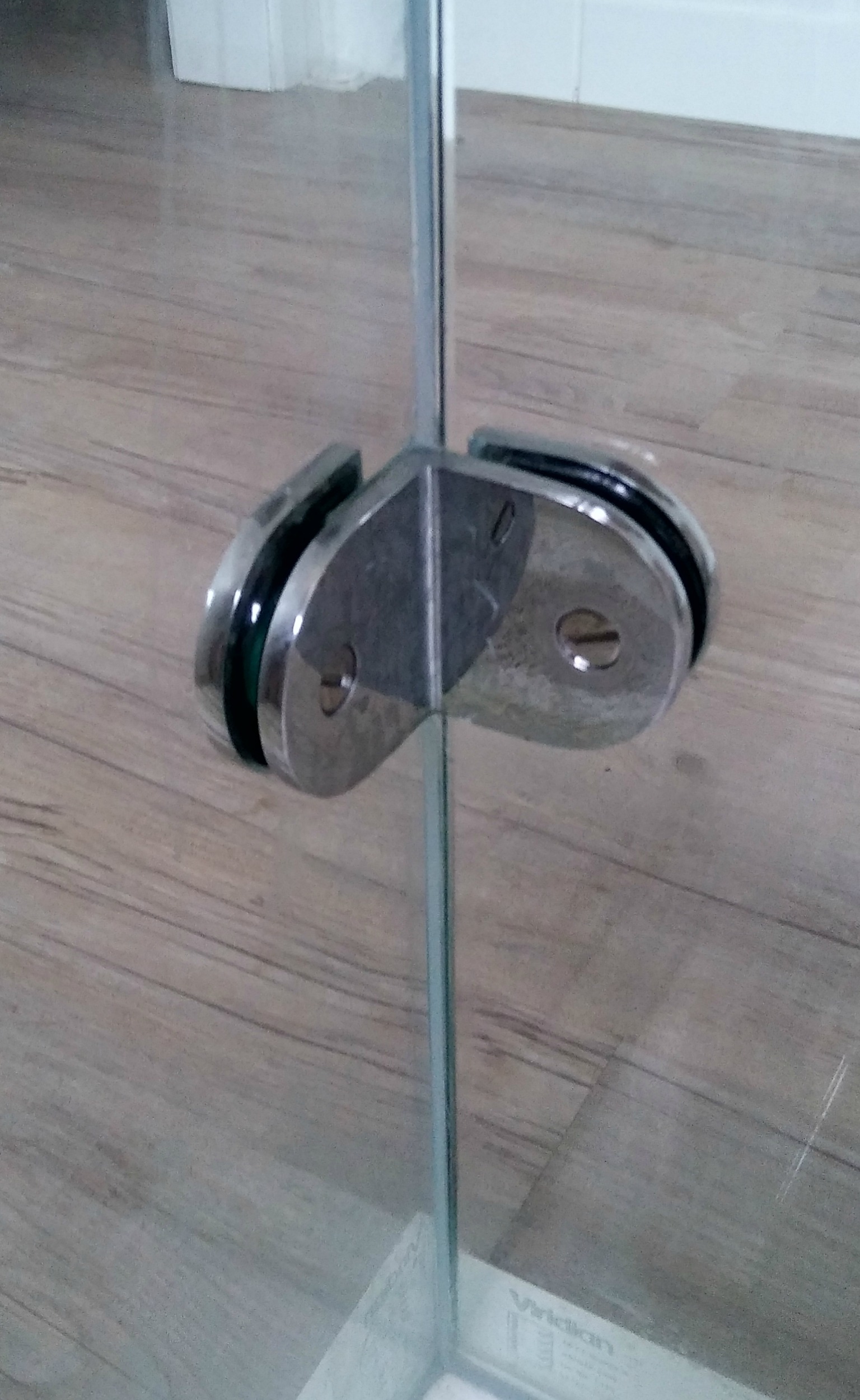 frameless glass connector