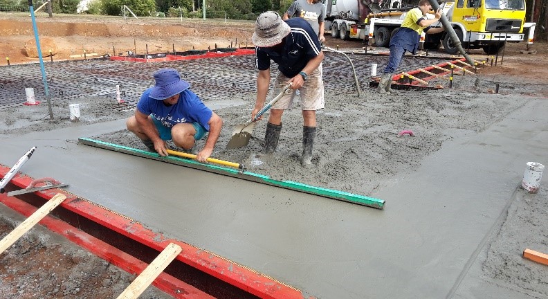 screeding concrete